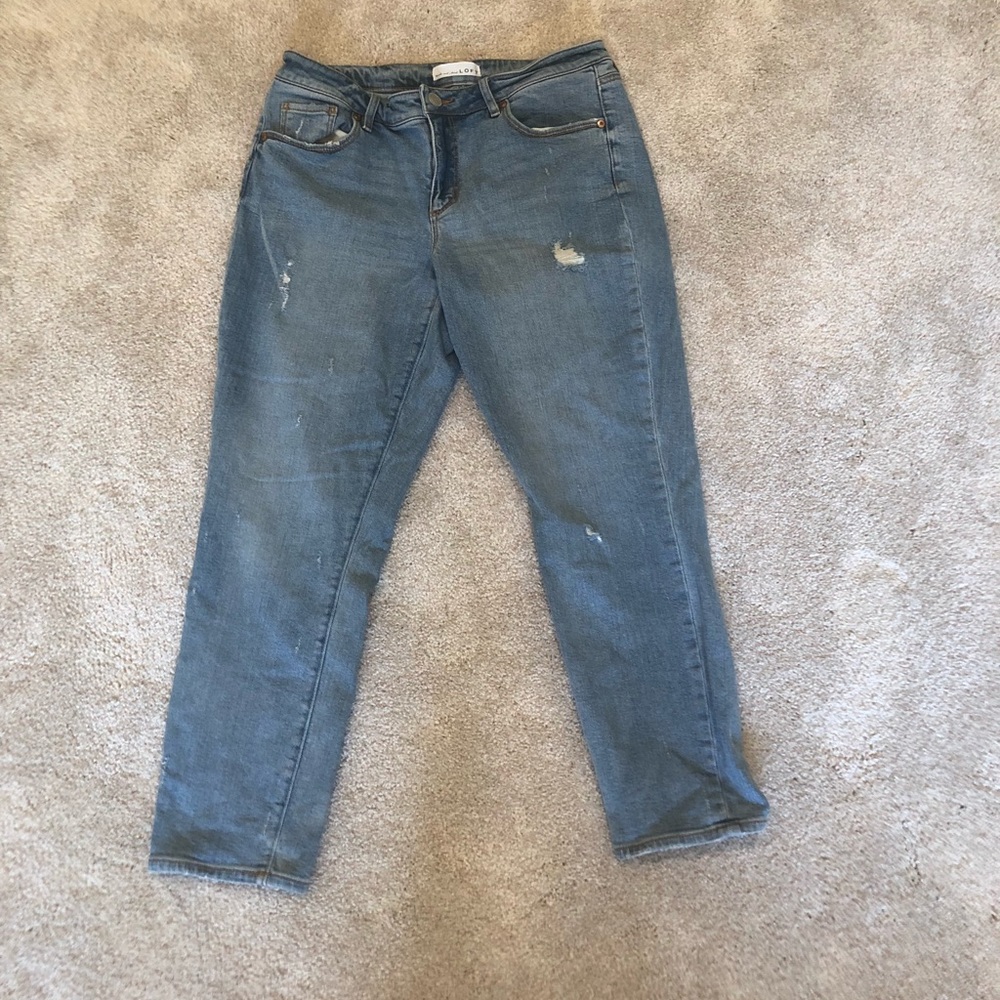 LOFT distressed cropped mom jean
